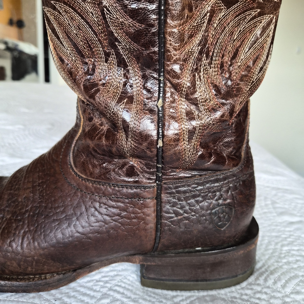 Ariat Brown Cowboy Boots - Picture 6 of 10
